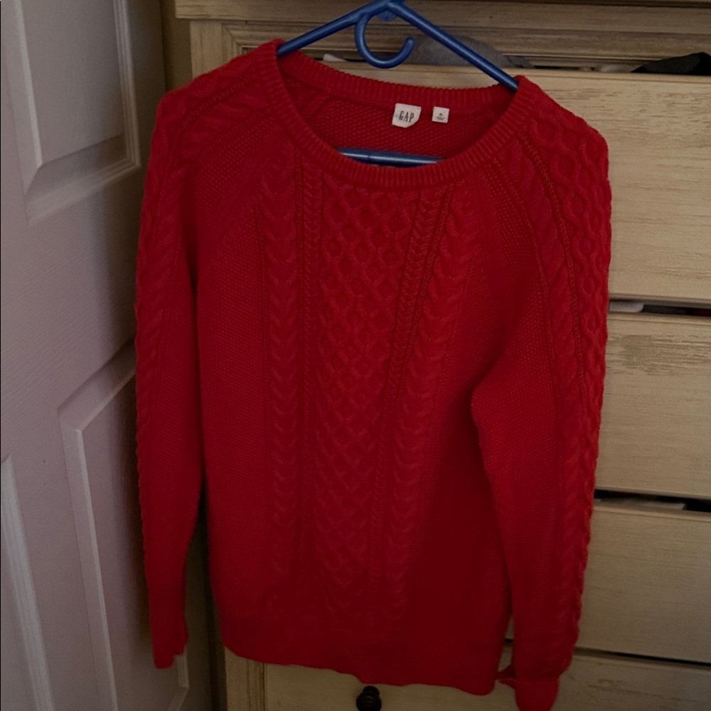 GAP Women's Vibrant Red Cable Knit Sweater